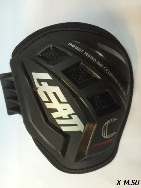Чашка наколенника LEATT C-Frame Carbon Right Чашка наколенника LEATT C-Frame Carbon Right